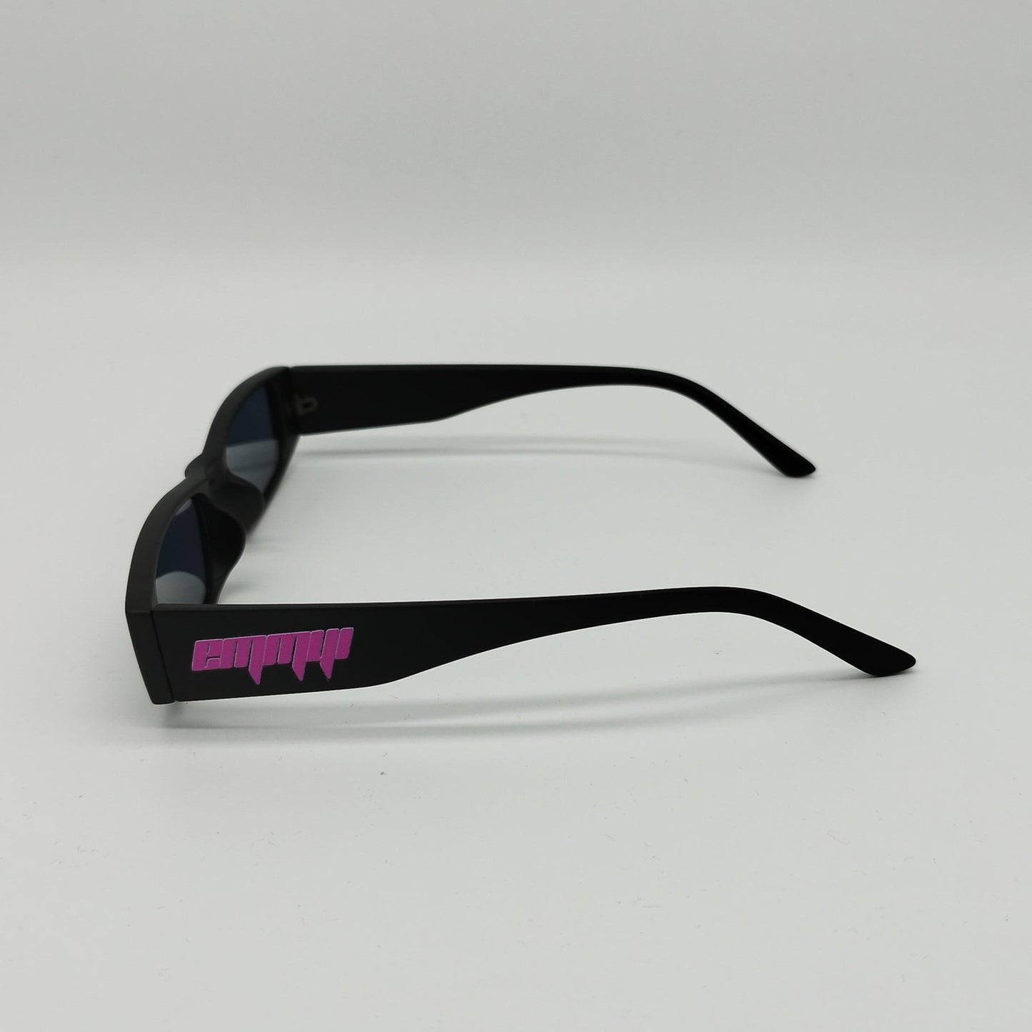 "MINIMALIST" GLASSES